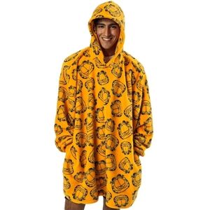 Garfield Oversized Hoodie Blanket